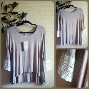 Mocha Stretchy Knit Top With Crochet Sleeves NWT M